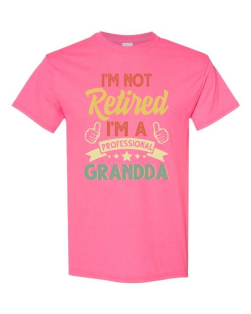 I AM NOT RETIRED  - Adult Round-neck T-shirt
