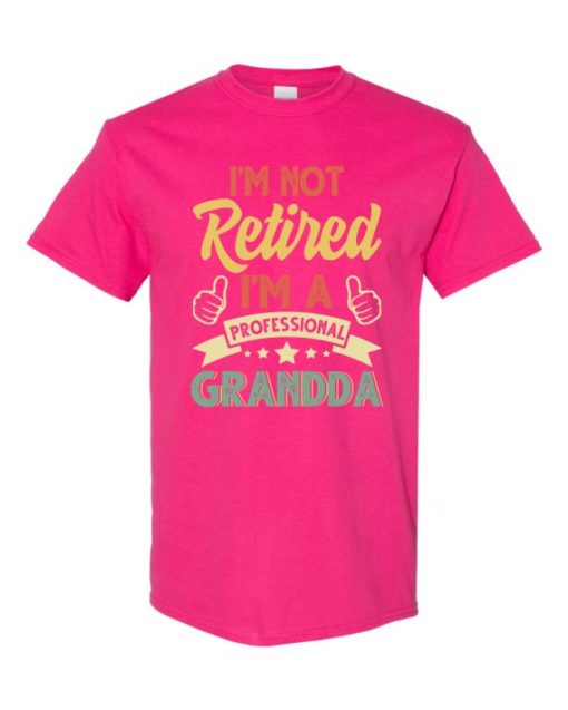 I AM NOT RETIRED  - Adult Round-neck T-shirt