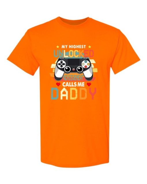 UNLOCKED DADDY  - Adult Round-neck T-shirt