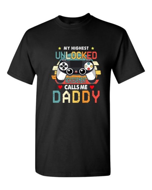 UNLOCKED DADDY  - Adult Round-neck T-shirt