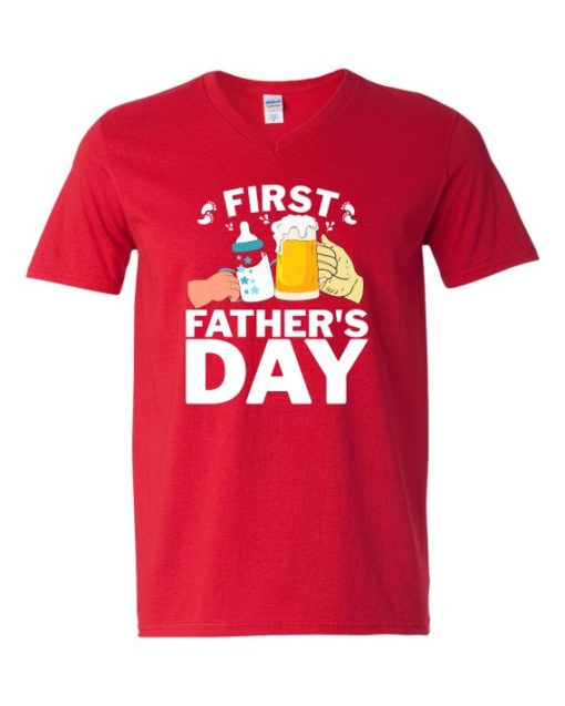 FIRST FATHERS DAY  - T-shirt Col V Pour Adultes