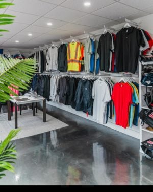 Thinking of placing a bulk order?
Don’t just take our word for it — come see (and feel!) the quality for yourself 👕✨

Swing by our showroom or any of our T-Shirt Time stores around Montreal and check out the fabrics, fits, and printing styles up close. Whether it’s for your team, business, event, or crew — we’re ready to bring your ideas to life 🚀

Touch the difference.
See the quality.
Order with confidence.

📍 Laval | Anjou | Fairview | Rosemère | Brossard & more
#CustomTshirts #MontrealBusiness #BulkOrders #PrintLocal #TShirtTime #MontrealEvents #EmbroideredApparel #SupportLocal