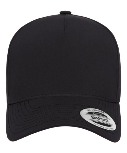 Casquette Snapback à Cinq Panneaux avec Capuchon Perforé